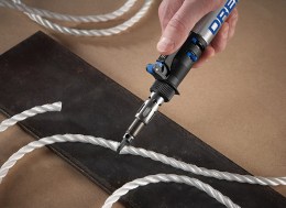 Antorcha versátil de Butano con punta de precisión DREMEL2